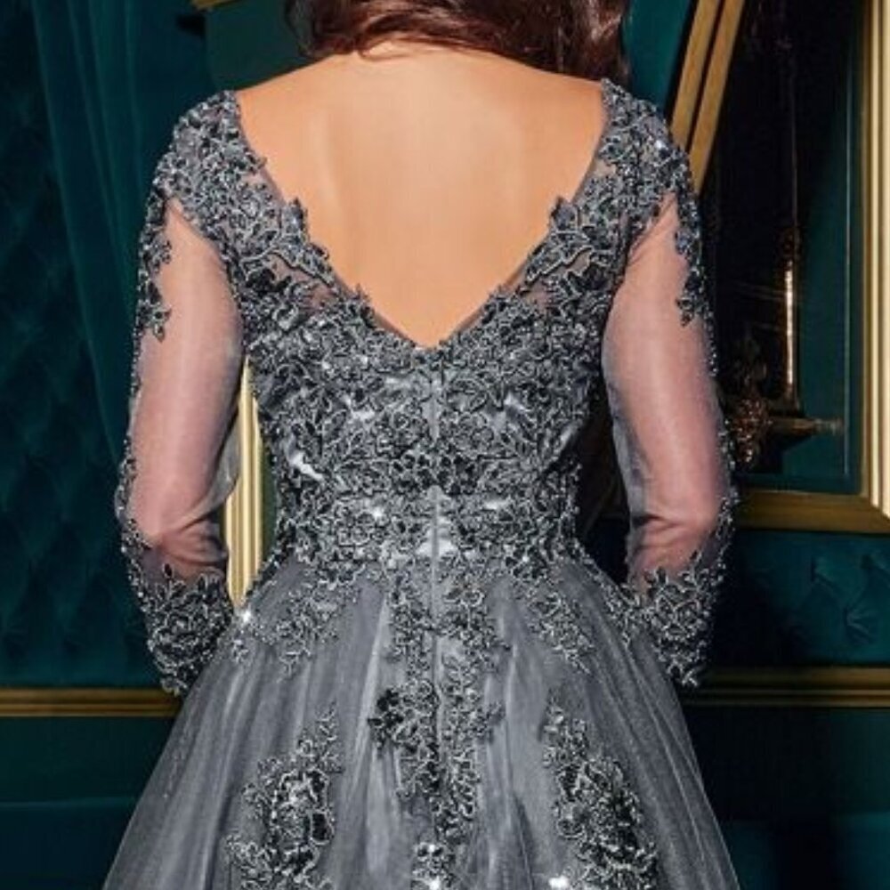 New Formal Tulle Lace Embroidered Maxi Gown w/ 3/4 Sleeves & V-Back CD J883 - Picture 6 of 10